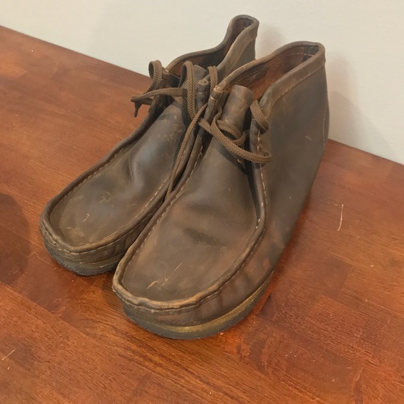 clarks wallabees size 12